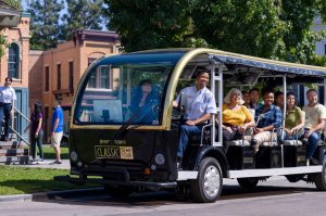 워너 브라더스 스튜디오 할리우드 가이드 투어 – TCM 클래식 영화 투어