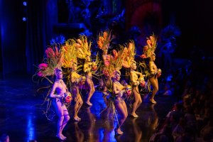 파리 물랑루즈 카바레쇼 + 파리 버스 투어 