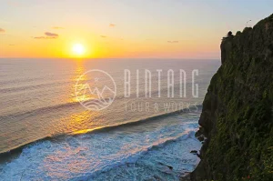 [발리] 비치클럽과 고요한 사원까지 빠짐없이 즐기는 울루와뚜 데이 투어