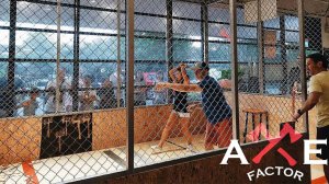 액스 팩터 센토사: 도끼 던지기 체험