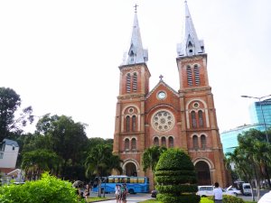 [즉시확정] 호치민 시내 & 구찌 터널 일일 투어 (통일궁~노트르담 대성당~전쟁기념박물관) 