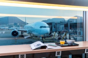 홍콩 국제공항 제1터미널 라운지 : 플라자 프리미엄 라운지 서비스