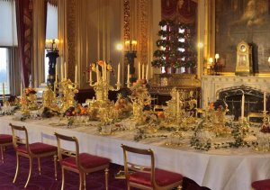 햄튼 코트 궁전, 윈저 성 및 런던 관광 투어