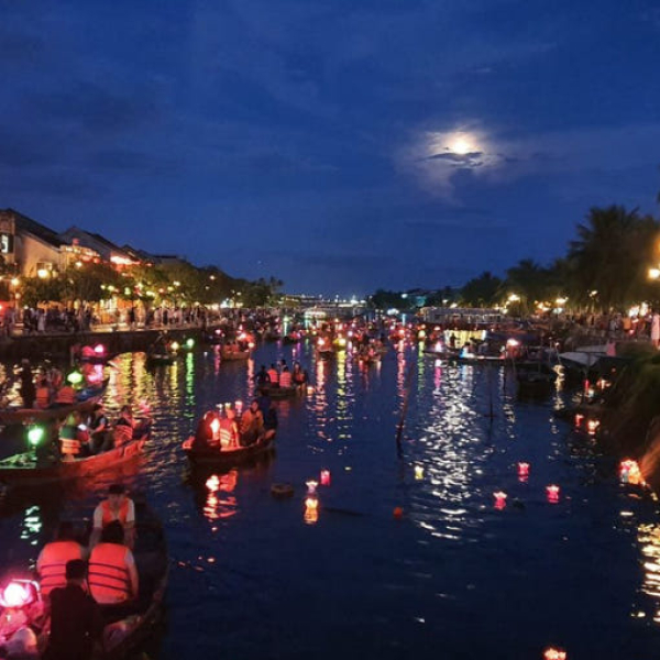  [다낭]호이안 감성 야경 투어｜단독 차량 & 한국어 가이드 포함