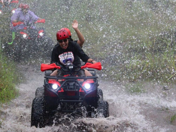 족자카르타 ATV & 므라삐 화산 지프 투어