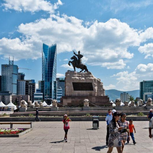 몽골 3박 4일  중부 원정대 테를지 미니사막 우기호수 울란바토르 투어