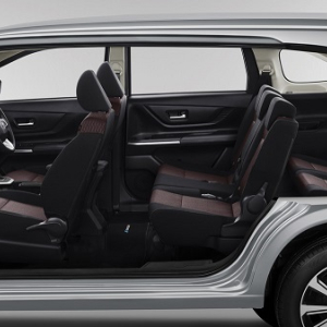 인도네시아 마나도 12시간 6인승/ 12인승 렌트카 (차량, 기사님, 유류비 포함)