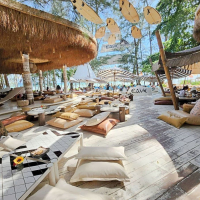 파타야 악어 농장 & 케이브 비치 클럽 반일 단독 투어