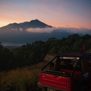 [한국어가이드] 바투르산 일출 지프 및 뚜까드 체풍 폭포 투어