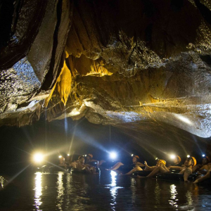 라오스 방비엥 짚라인 + 코끼리동굴 + 물동굴튜빙 + 캬약킹 + 블루라군 투어 / 방비엥 출발