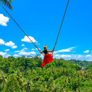 (한국어가이드) 발리 바투르산 일출 지프 + 블랙라바 + 스윙 단독 투어