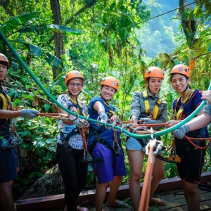 라오스 방비엥 짚라인 + 코끼리동굴 + 물동굴튜빙 + 캬약킹 + 블루라군 투어 / 방비엥 출발