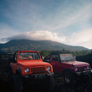 [한국어가이드] 바투르산 일출 지프 및 뚜까드 체풍 폭포 투어