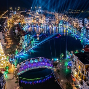 띤호아 베트남 전통쇼 - 그랜드월드 푸꾸옥 왕복차량가능