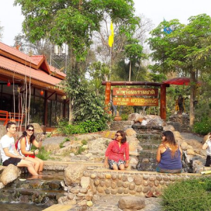 (한국어가이드) 치앙라이 화이트템플 + 블루템플 + 카페 + 싱하파크 단독 투어 / 치앙마이 출발